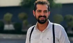 حمیدرضا مرادی نمایش «لطفا تحت هر شرایطی» را روی صحنه می‌برد