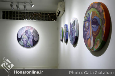 نمایش نقاشی های مهتاب مولوی در گالری مهروا