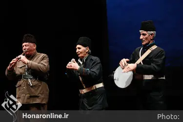 سومین روز از چهارمین فستیوال موسیقی نواحی آینه دار