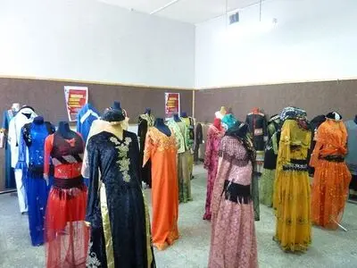 اولین نمایشگاه مد و لباس کردی اقوام کرد ایران در اسفند ماه ٩٦ برپا می شود 
