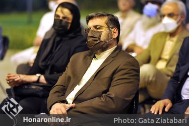 نشست صمیمانه هنرمندان و فعالان هنرهای تجسمی با وزیر فرهنگ و ارشاد اسلامی(1)