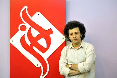خوشدست: هنگامه قاضیانی مادرانه پشت «خط باریک قرمز» ایستاد | شوآف تلویزیون وقتی حمایت نمی‌کند برای چیست؟