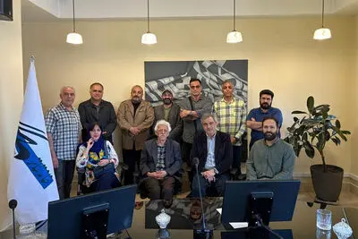 مدیرکل هنرهای نمایشی به خانه تئاتر رفت