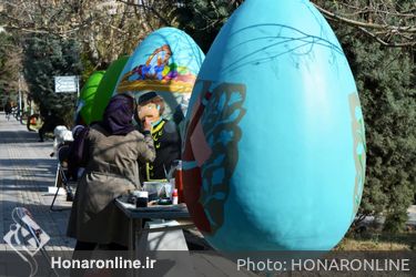  رنگ آمیزی تخم مرغ های نوروزی (2)