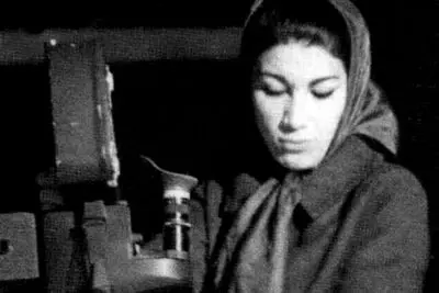 بزرگداشت فروغ فرخزاد در پردیس سینمایی چارسو 
