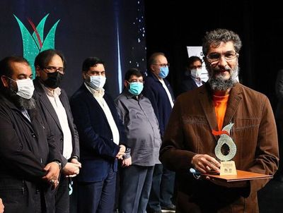 ''Concerns of the Hedge'' tops at Sarv Theater Awards