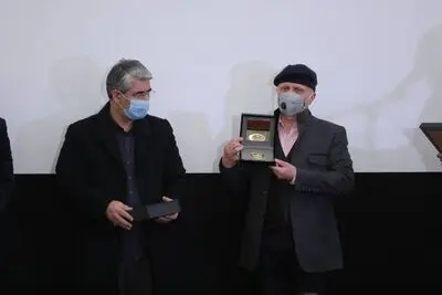 Iranian association sets up Khorshid Medal to honor doc producers