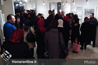 نمایشگاه گروهی‌ طراحی در گالری ماه