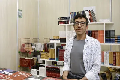 ترجمه‌ای تازه‌ از حمید احیا منتشر می‌شود | زندگی دردآور هنرمندان و برخورد مردم با هنر