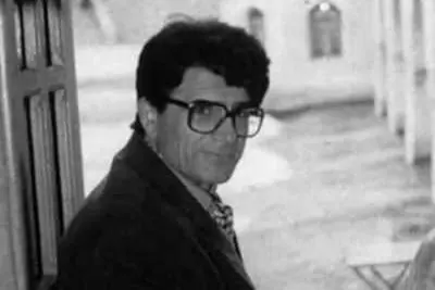 نمایشگاه سازهای ابداعی محمدرضا شجریان افتتاح شد