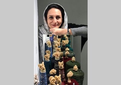 چیدمانی از تنهایی انسان / روایت ستاره جباری مستحسن از نمایشگاه "مدام/ بی‌نشان" در گالری سایه