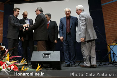 افتتاحیه سومین نمایشگاه سازندگان ساز در خانه هنرمندان