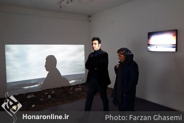 نمایشگاه عکس و چیدمان‌های طیبه نصر اللهی و سارا ساسانی در گالری فردا