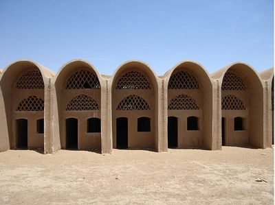 آیا معماری زمین در جهان قرن بیست‌ویکم جایگاه دارد؟ | مصر، فرانسه و هند پیشگامان احیای معماری زمین