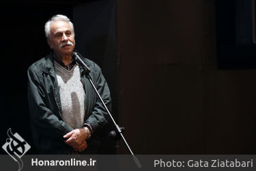 بازدید مرادخانی و جمعی از  اهالی هنر از موزه عروسکی در تالار حافظ