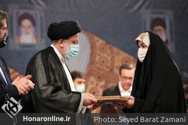 اختتامیه سی‌ونهمین جایزه کتاب سال در تالار وحدت
