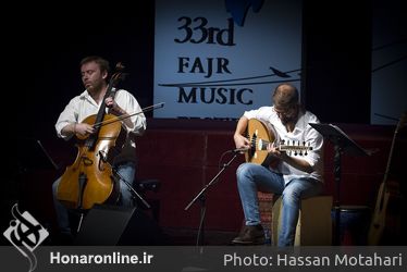 اجراي گروه موسیقی "نفس" به سرپرستی خومه کنته از کشور اسپانیا در سي و سومين جشنواره موسيقي فجر