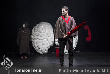 نمایش "بازرس هاند واقعی" در تماشاخانه مهرگان