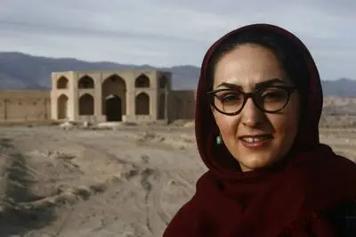 عکس‌هایی از فرسودگی بشری / روایت حمیده گل‌محمدی از نمایشگاه "فرسایش" 