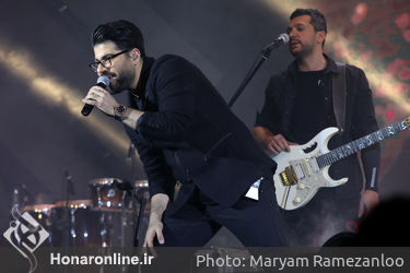 کنسرت حامد همایون در سالن میلاد