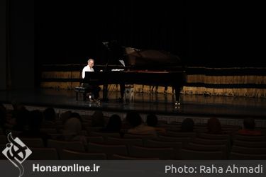 کنسرت رسیتال پیانو «فریدون ناصحی»