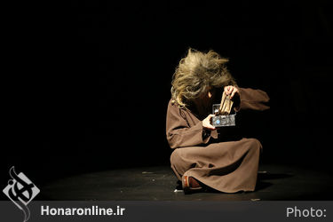 اجرای نمایش "پیانیستولوژی" در تماشاخانه ایرانشهر 
