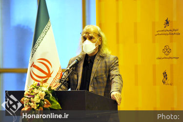 نشست صمیمانه هنرمندان و فعالان هنرهای تجسمی با وزیر فرهنگ و ارشاد اسلامی(2)