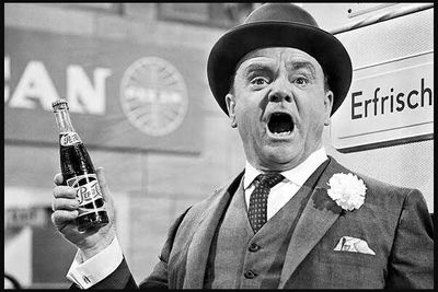 اکران و نقد «یک، دو، سه» در سینماتک خانه هنرمندان ایران