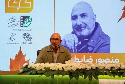 بازنمایی سفر در آثار عباس کیارستمی بسیار پر رنگ است/ سینما با سفر آغاز شد