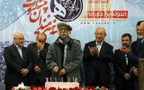 تجلیل از هنرمندان متولد دی ماه در مجتمع باغ زیبا
