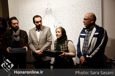 رونمایی از اثر بزرگمهر حسین پور در گالری آس