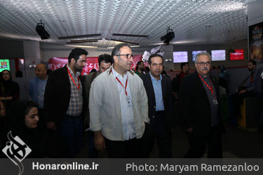 سومین روز سی و هفتمین جشنواره جهانی فیلم فجر در پردیس چارسو