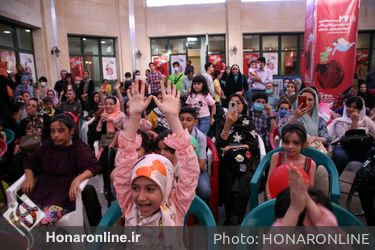 اجرای نمایش «ویروس کشون» در بیست و هفتمین جشنواره بین‌المللی تئاتر کودک و نوجوان همدان
