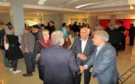 سایلنس درباره سکوت فعالانه است /

فروش ده نقاشی در روز افتتاحیه