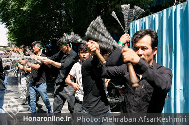 عاشورای حسینی در چهاراه گلوبندک تهران