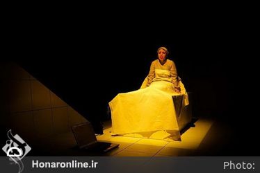 نمایش "چهل روزه بودم" در تالار سایه مجموعه تئاتر شهر 