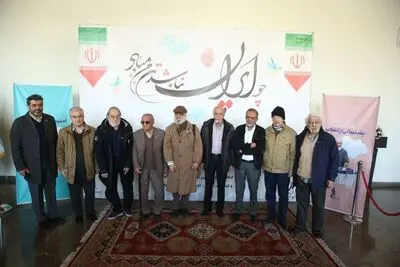 حضور پرشور هنرمندان در صندوق ویژه اصحاب فرهنگ، هنر و رسانه در تالار وحدت
