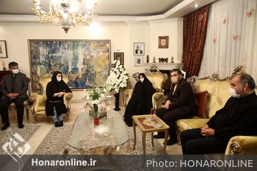 دیدار وزیر فرهنگ و ارشاد اسلامی با خانواده مرحوم استاد حبیب الله صادقی