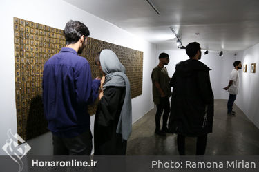نمایشگاه آثار پی بک در گالری زیر زمین دستان