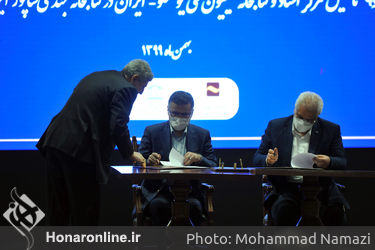 مراسم اختتامیه نمایشگاه خوشنویسی «رقص قلم»  در کتابخانه ایران‌مال 