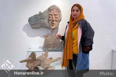 نمایشگاه آثار آرزو‍ آزادی در گالری هفت ثمر