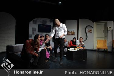 نمایش "حکم" در پردیس تئاتر شهرزاد