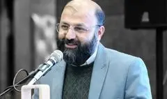 رباعی‌های من از دریچۀ نگاه انسان امروز، به واقعۀ عاشورا می‌نگرد