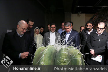 بازدید وزیر ارشاد ، وزیر راه و معاونت هنری از نمایشگاه آثار جشنواره هنرهای تجسمی فجر