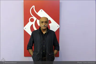 ثبت لحظاتی که هرگز تکرار نخواهند شد / عکاسی تئاتر به روایت سیامک زمردی‌مطلق