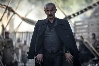 
امین حیایی با «غریزه» آمد؛ «کج‌پیله» فیلم پرفروش هفته شد