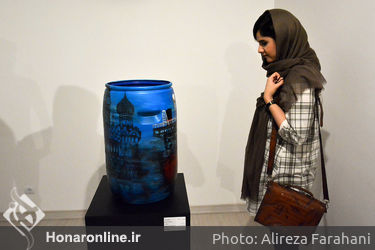 نقاشی چیدمان‌های سحر سیدنژاد با عنوان "شبحی بر جهان سایه افکنده است" در گالری دید 