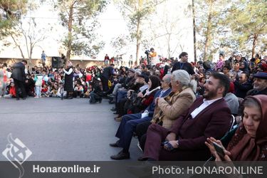 افتتاحیه جشنواره بین المللی تئاتر کودک و نوجوان در اردکان