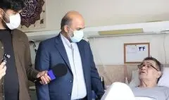 دیدار نماینده وزیر ارشاد با رضا رویگری در آسایشگاه کهریزک