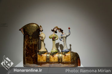 نمایشگاه آثار بهزاد اژدری در گالری اعتماد باغ نگارستان